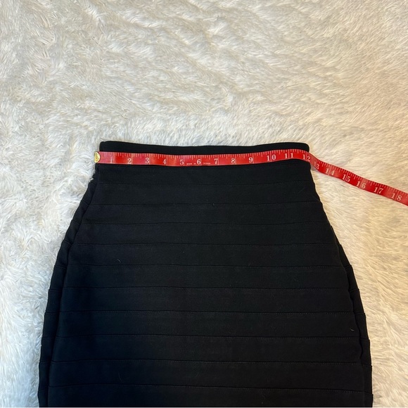 Express Layer Stitch Pencil Skirt - Picture 7 of 8